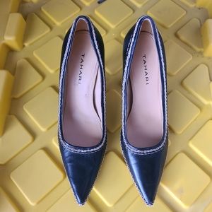 Tahari Leather Pumps Navy 7.5